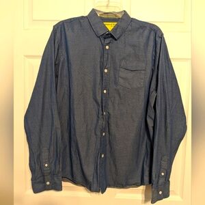 Descendant of Thieves men's shirt